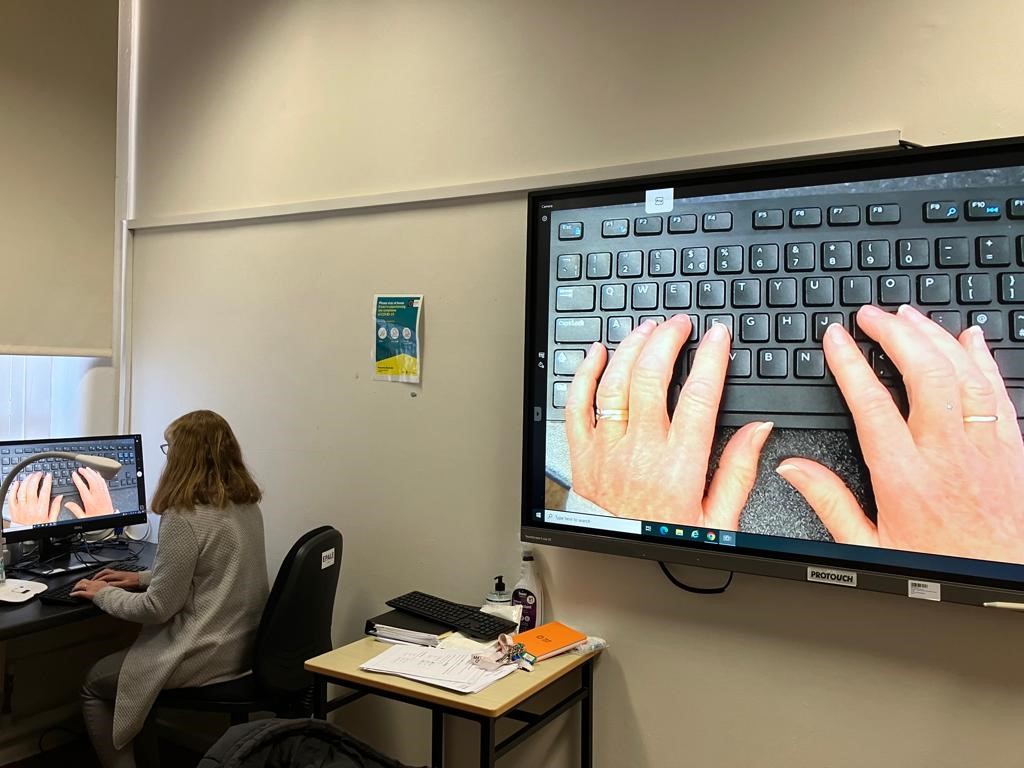 Visualising Success at the Louth-Meath Education Training Board: Teaching Keyboard Skills with Visualisers